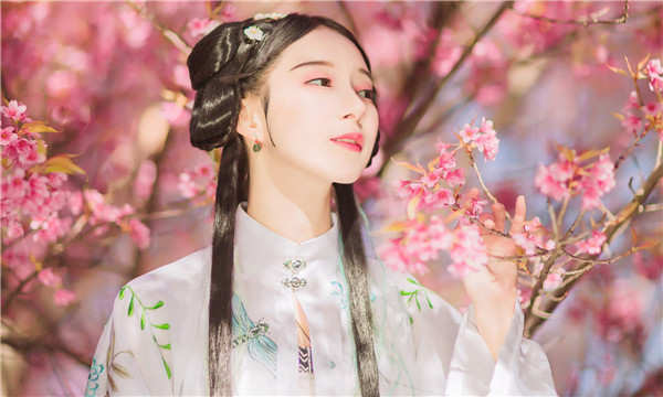 龙南供卵试管婴儿：助您实现家庭梦想的科学方案